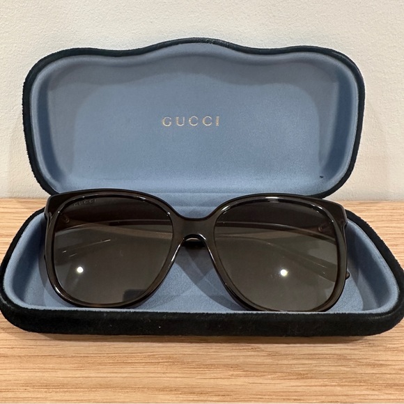 Authentic Gucci Sunglasses - Picture 2 of 7